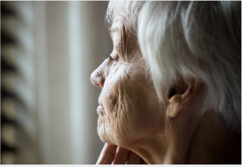 Jeanneke (96) moet na 70 jaar gedwongen verhuizen: "Laat mij hier heen gaan"