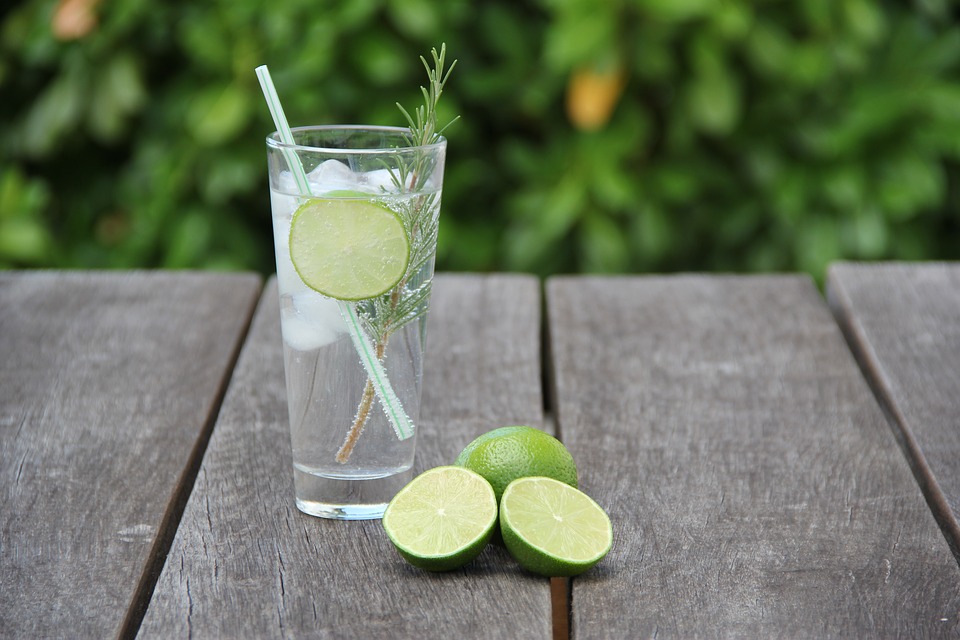 Wetenschap: Populair drankje helpt bij afvallen voor de zomer