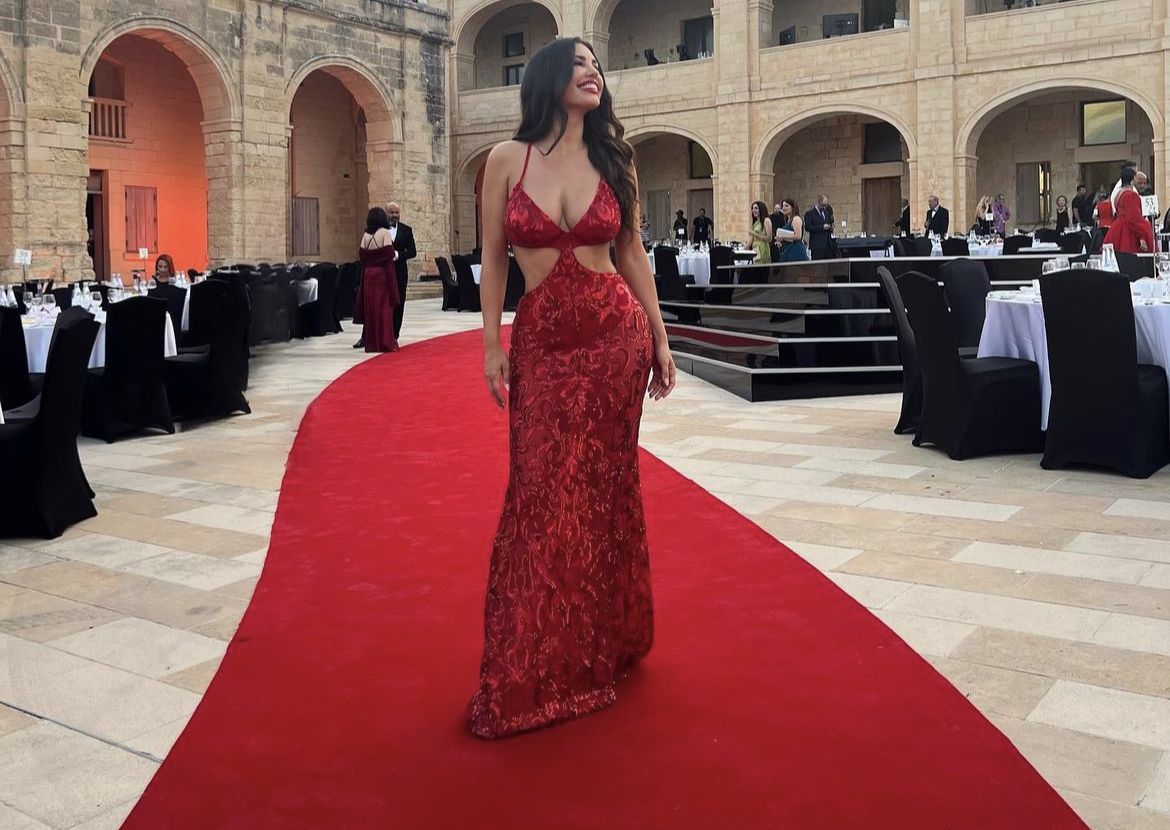 Pikante foto Yolanthe zonder toestemming gebruikt voor Chinese reclame