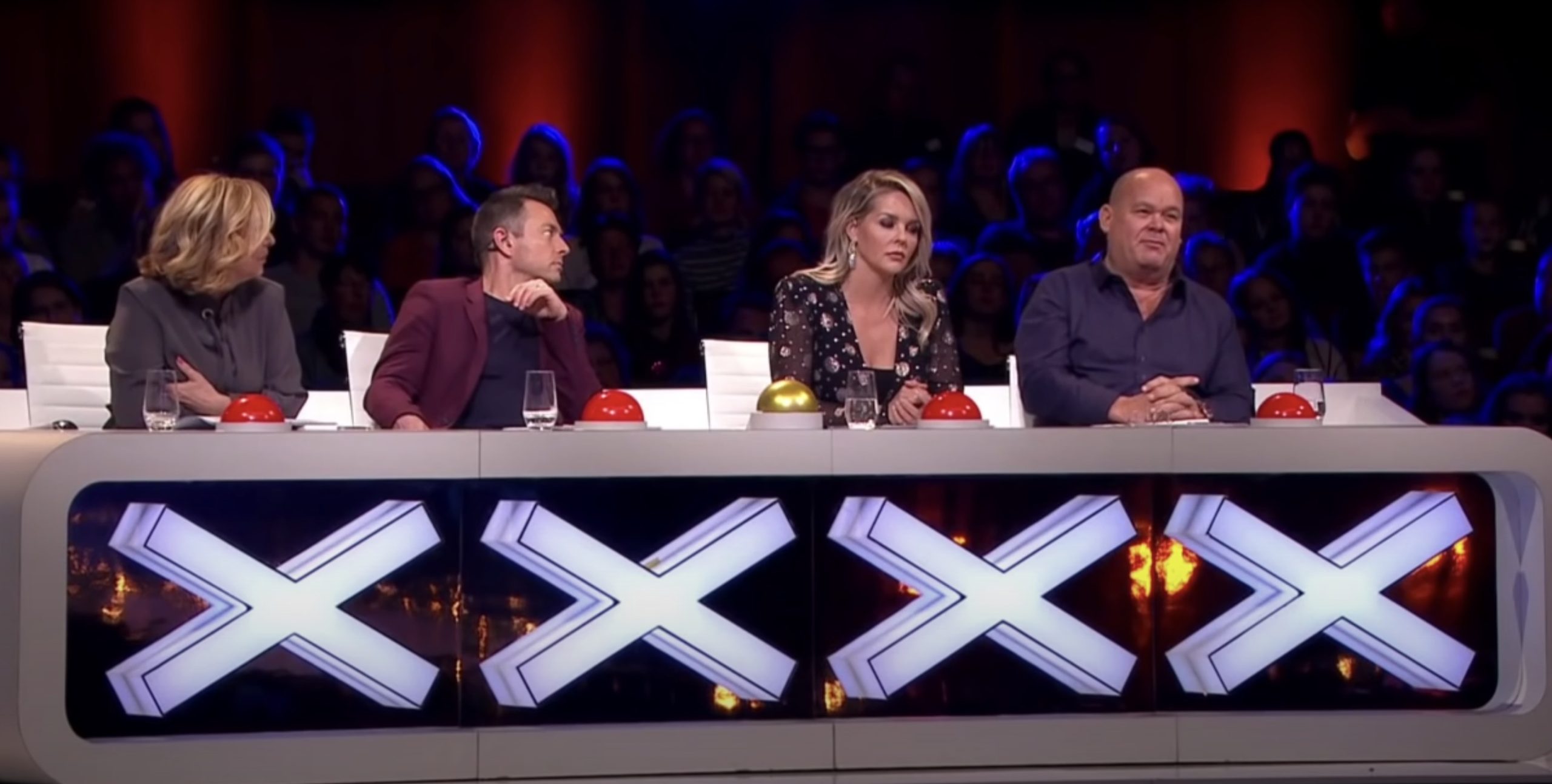 Opnieuw woede om kort juryberaad Holland's Got Talent: "Dit is FAKE!"