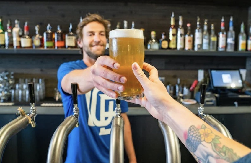 Onderzoek: Vanaf deze leeftijd is een biertje gezond