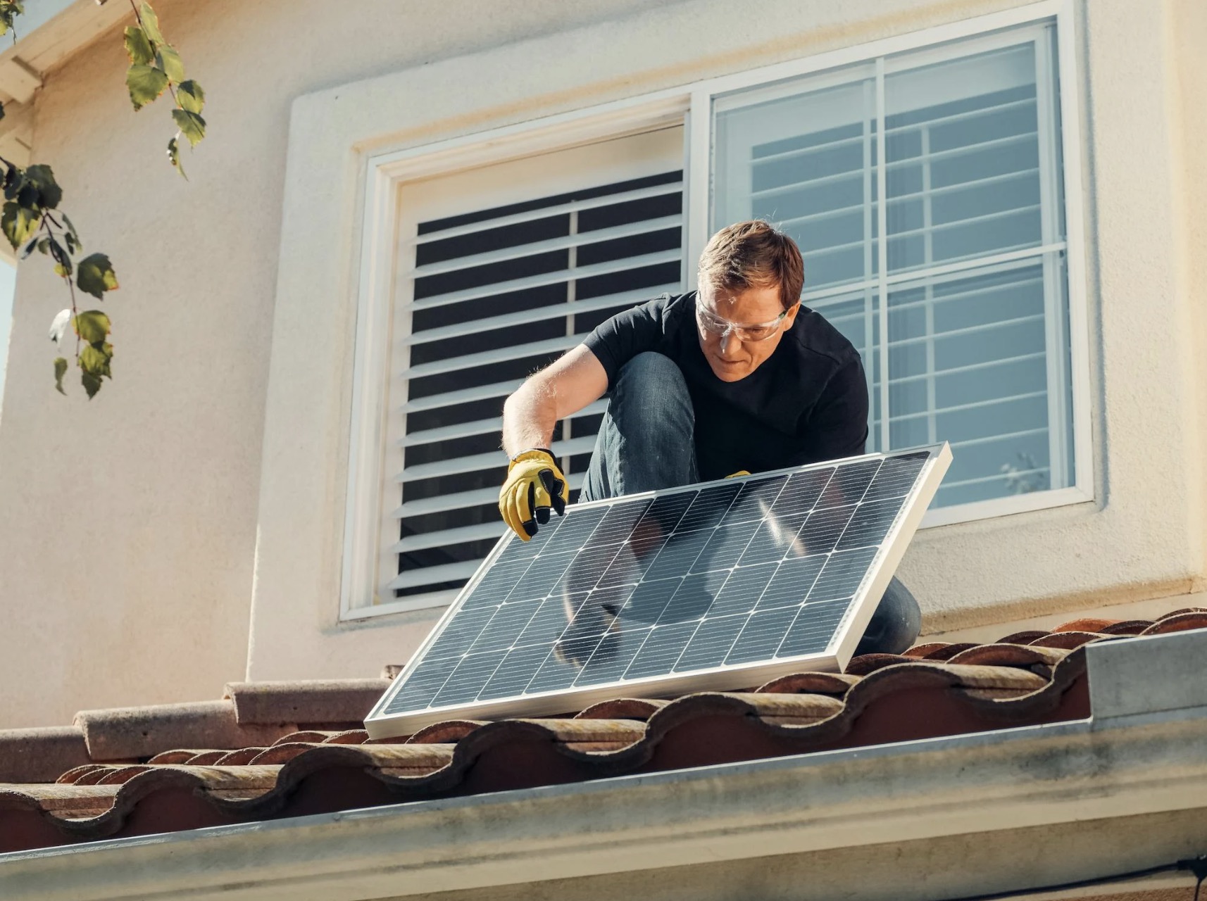 Eneco-klanten moeten gaan betalen voor stroom die ze terugleveren