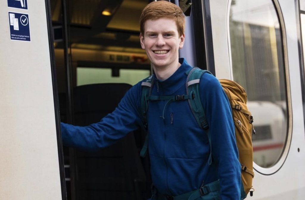 Lasse (17) woont al bijna 2 jaar in de trein: "Weet niet waar ik morgen heen reis"