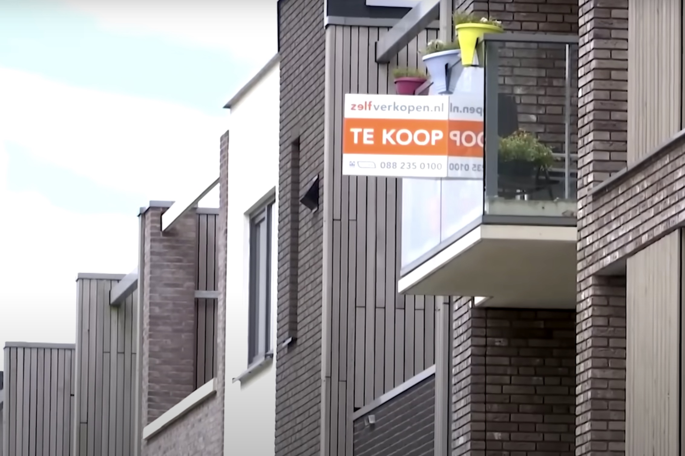 Dit kost een huis in Nederland en dit zal datzelfde huis over 2 jaar kosten: "Schandalig!"