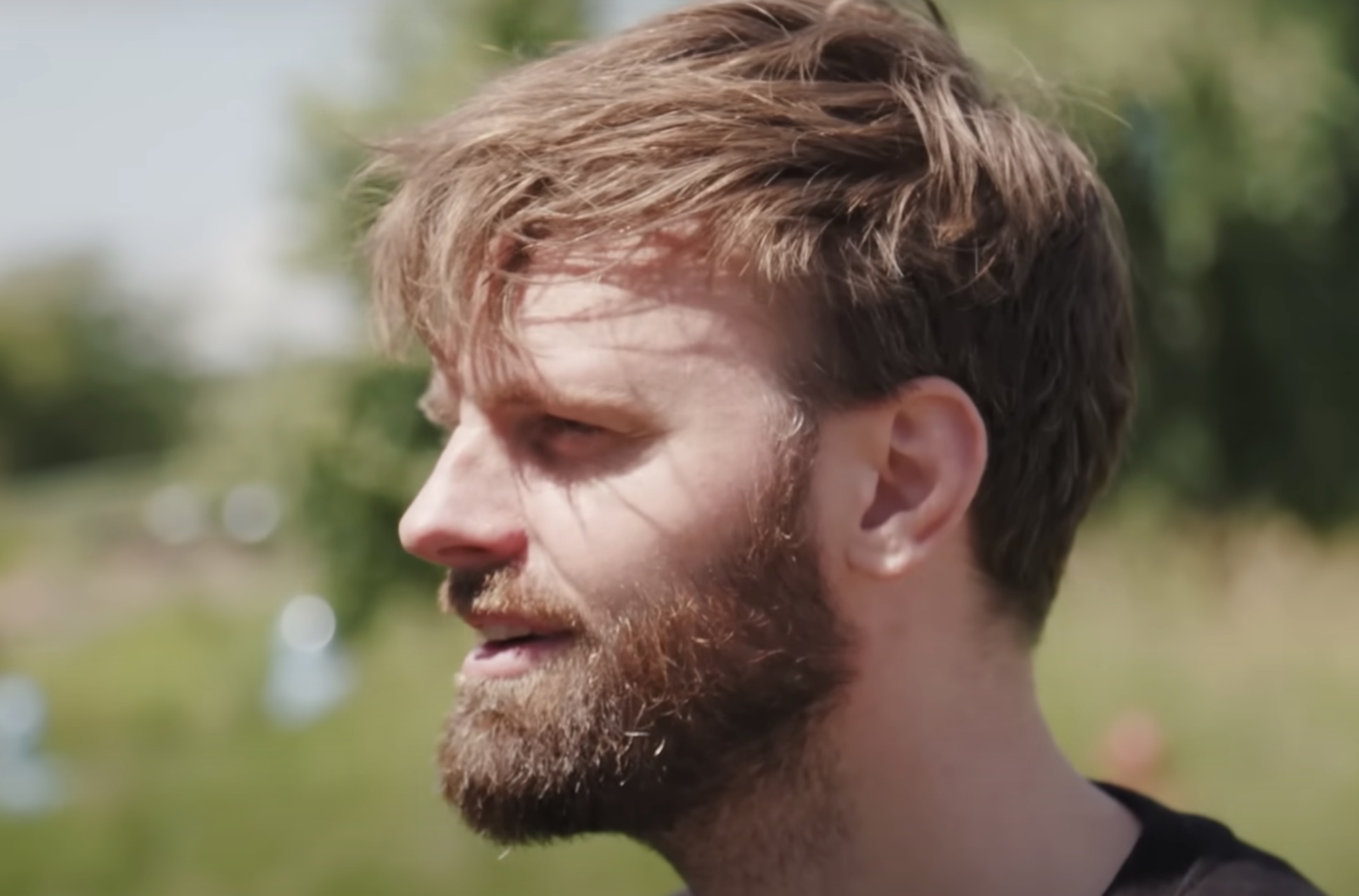 Tim Hofman zwaar onder vuur na onmenselijke behandeling in BOOS aflevering