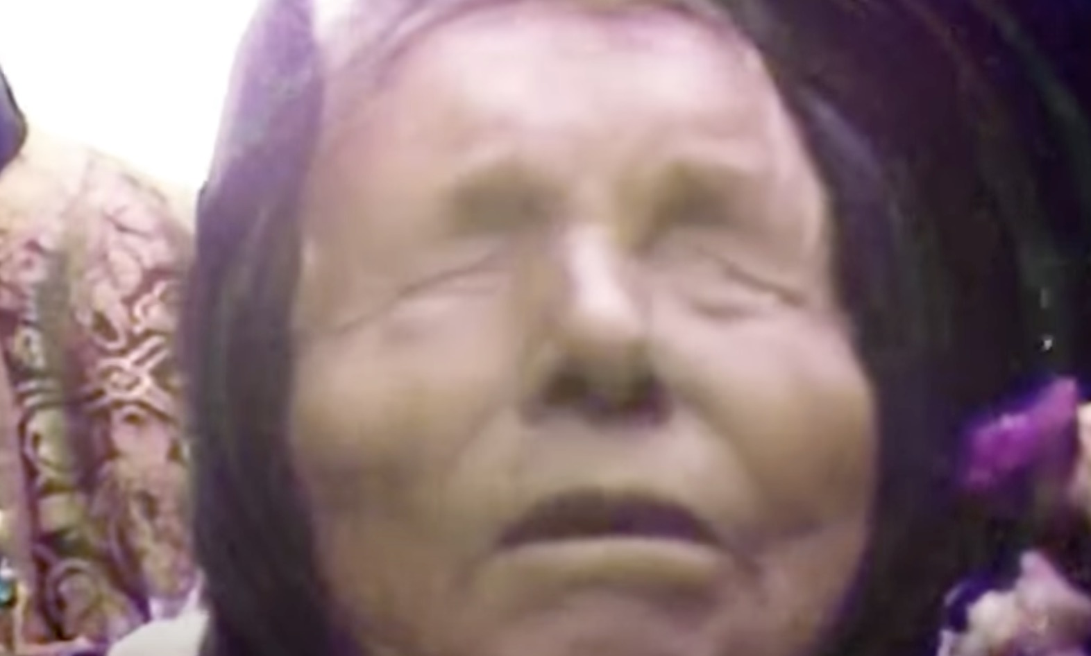 Baba Vanga's schokkende voorspellingen voor 2025: "Begin van het einde"